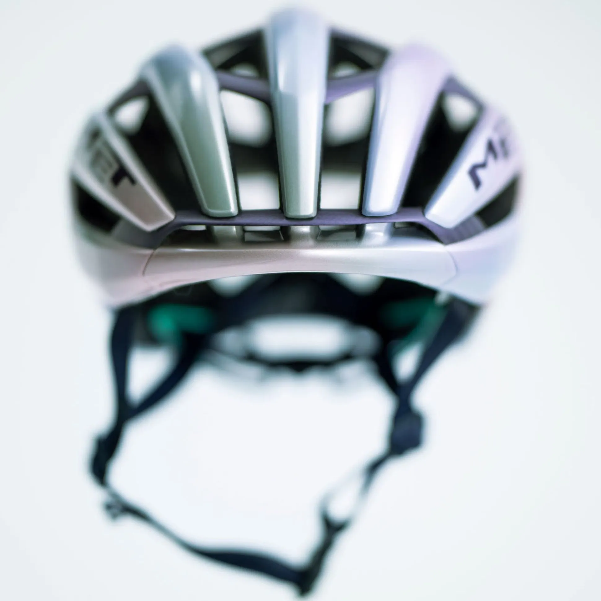 Casco Met Trenta 3K Carbon Mips x Tadej Pogacar - Dream State