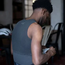 Maglia intima senza maniche Gobik Limber Skin Basalt - Nero