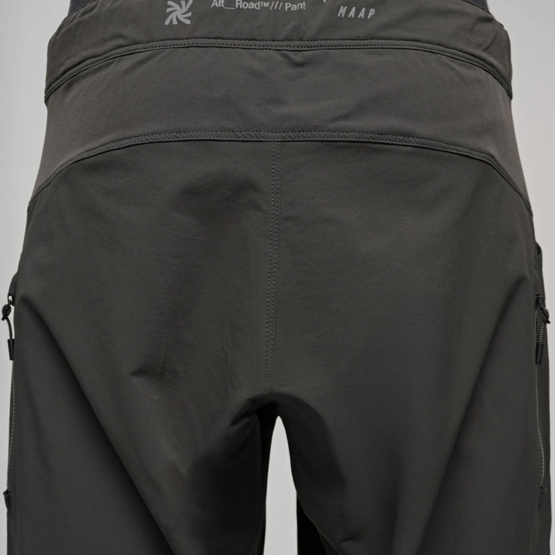 Pantaloni Maap Alt_Road - Grigio