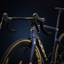 Pinarello Dogma F Disk Red AXS PM Zipp 454 NSW - Pinarello Q36.5