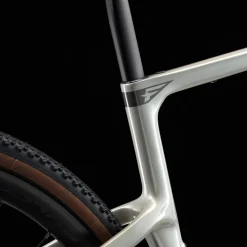 Pinarello Grevil F1 GRX610 Fulcrum Soniq - Grigio