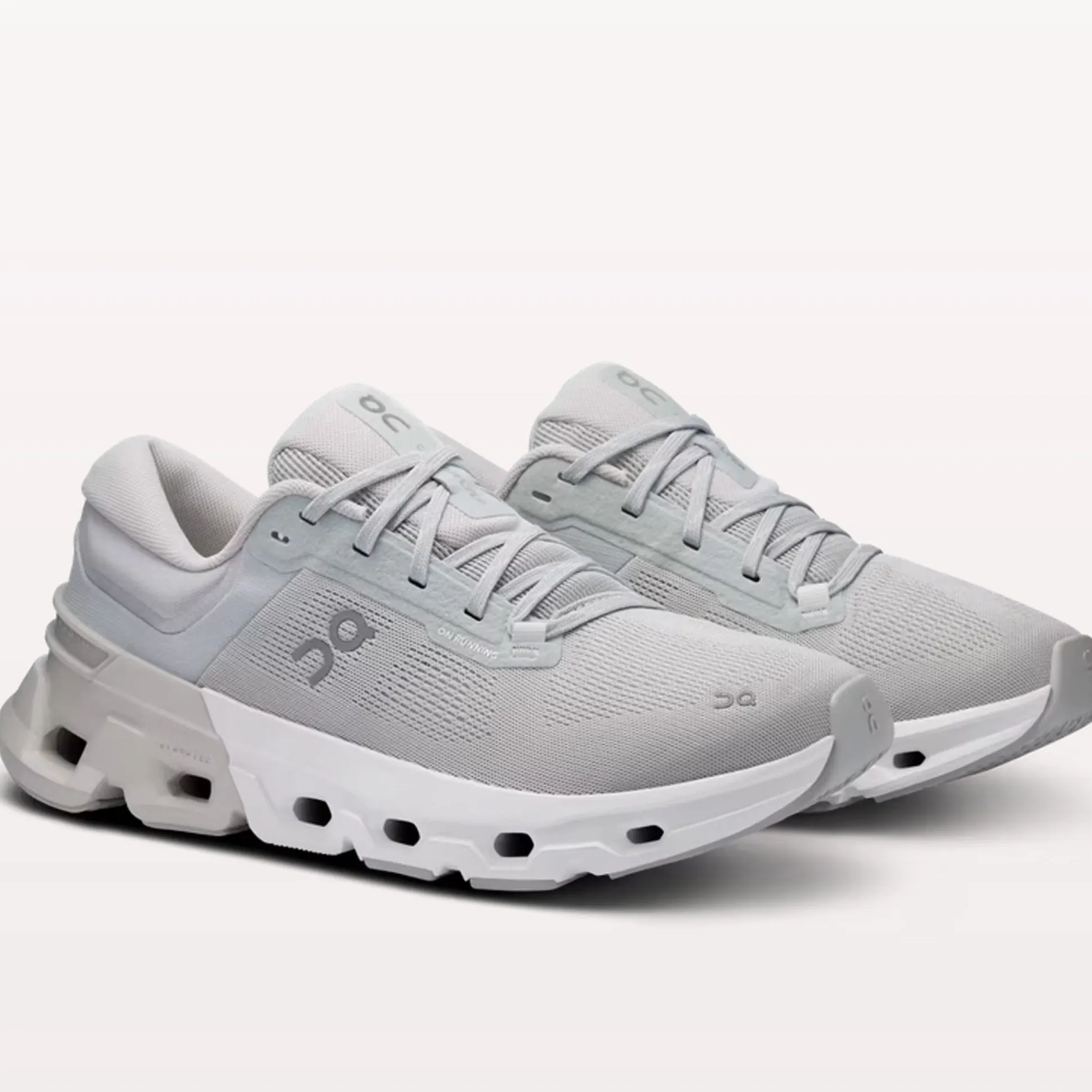 Scarpe On Cloudflyer 5 - Grigio