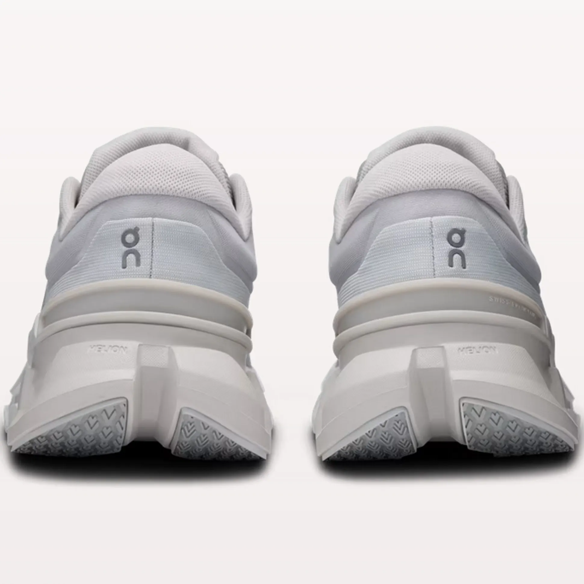 Scarpe On Cloudflyer 5 - Grigio