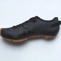Scarpe Udog Distanza Carbon - Nero